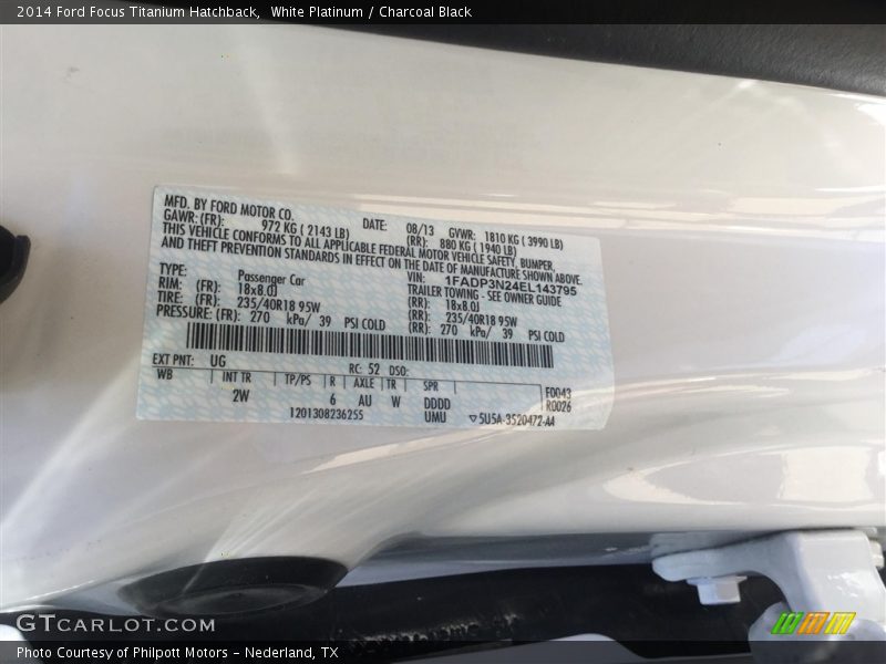 White Platinum / Charcoal Black 2014 Ford Focus Titanium Hatchback