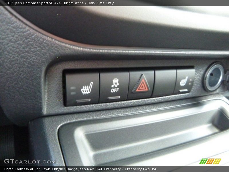 Bright White / Dark Slate Gray 2017 Jeep Compass Sport SE 4x4