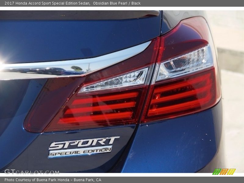 Obsidian Blue Pearl / Black 2017 Honda Accord Sport Special Edition Sedan