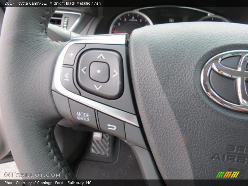 Midnight Black Metallic / Ash 2017 Toyota Camry SE