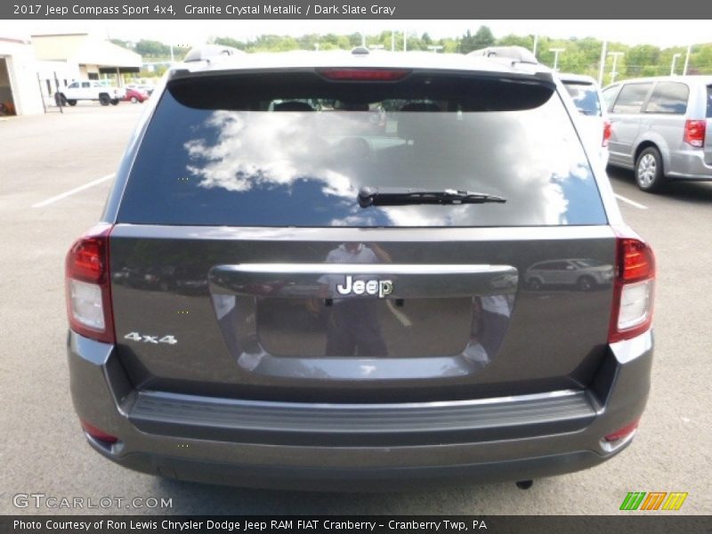  2017 Compass Sport 4x4 Granite Crystal Metallic