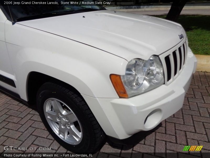 Stone White / Medium Slate Gray 2006 Jeep Grand Cherokee Laredo