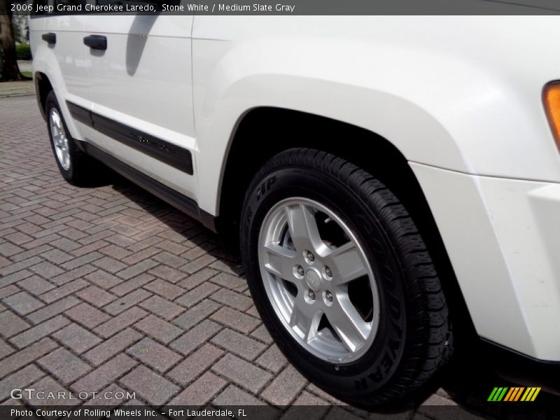 Stone White / Medium Slate Gray 2006 Jeep Grand Cherokee Laredo