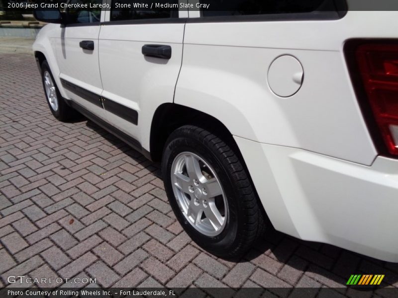 Stone White / Medium Slate Gray 2006 Jeep Grand Cherokee Laredo