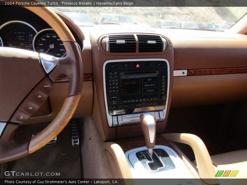 Prosecco Metallic / Havanna/Sand Beige 2004 Porsche Cayenne Turbo