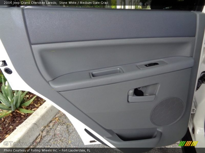 Door Panel of 2006 Grand Cherokee Laredo