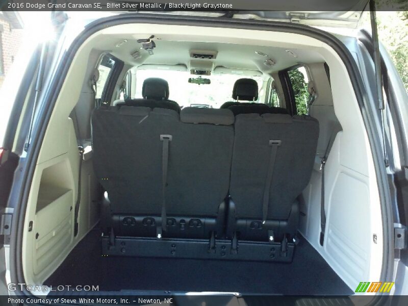 Billet Silver Metallic / Black/Light Graystone 2016 Dodge Grand Caravan SE