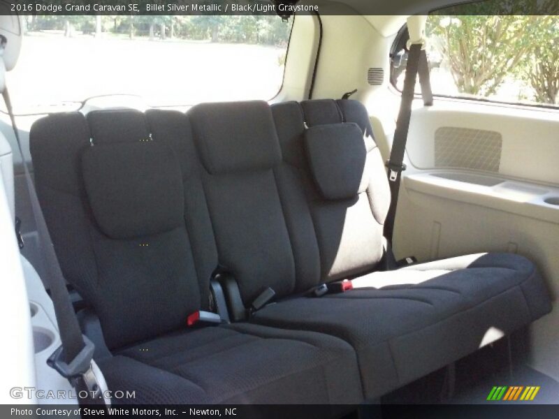 Billet Silver Metallic / Black/Light Graystone 2016 Dodge Grand Caravan SE