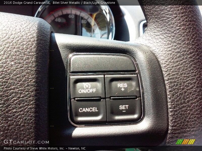 Billet Silver Metallic / Black/Light Graystone 2016 Dodge Grand Caravan SE