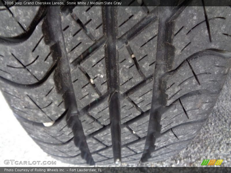 Stone White / Medium Slate Gray 2006 Jeep Grand Cherokee Laredo