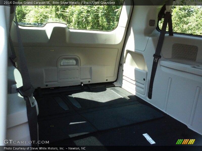 Billet Silver Metallic / Black/Light Graystone 2016 Dodge Grand Caravan SE
