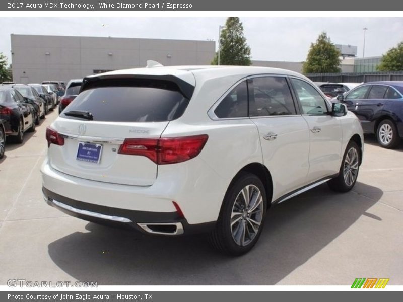 White Diamond Pearl / Espresso 2017 Acura MDX Technology