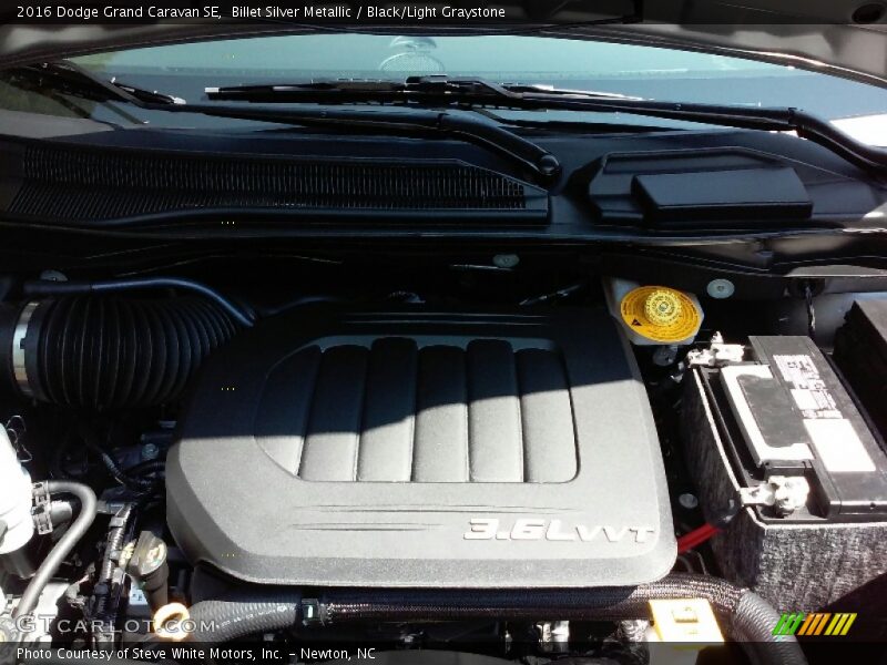 Billet Silver Metallic / Black/Light Graystone 2016 Dodge Grand Caravan SE