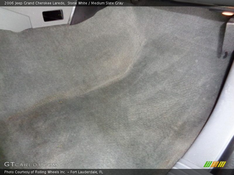 Stone White / Medium Slate Gray 2006 Jeep Grand Cherokee Laredo