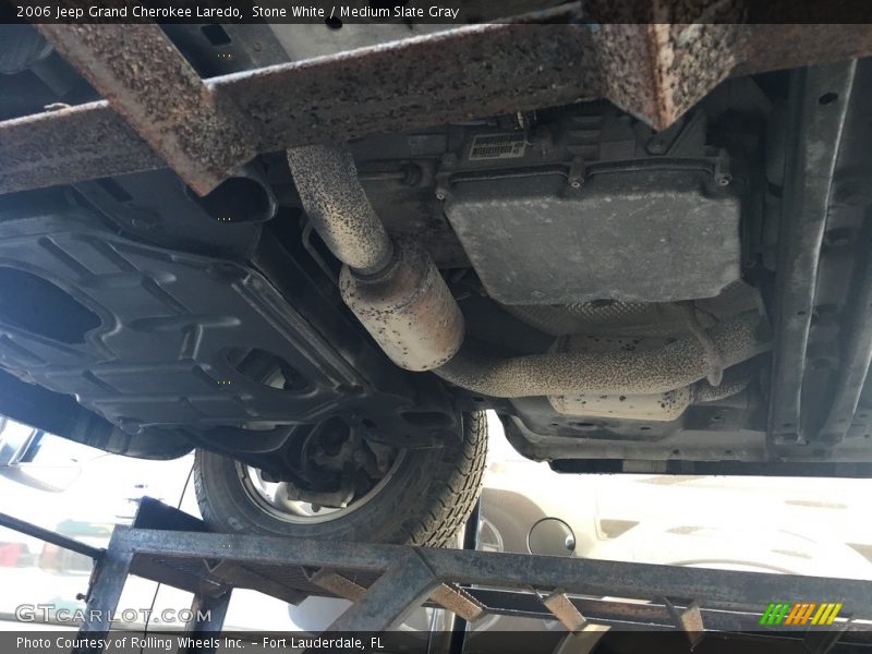 Undercarriage of 2006 Grand Cherokee Laredo