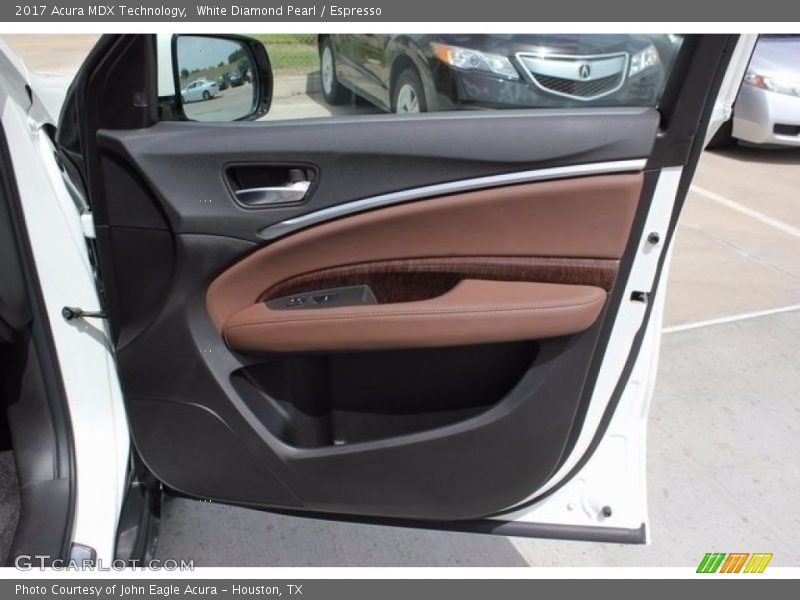 White Diamond Pearl / Espresso 2017 Acura MDX Technology