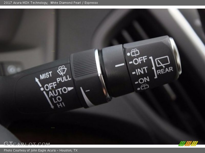 White Diamond Pearl / Espresso 2017 Acura MDX Technology
