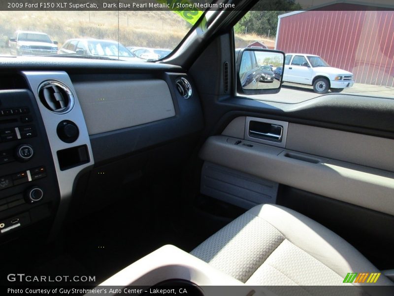 Dark Blue Pearl Metallic / Stone/Medium Stone 2009 Ford F150 XLT SuperCab