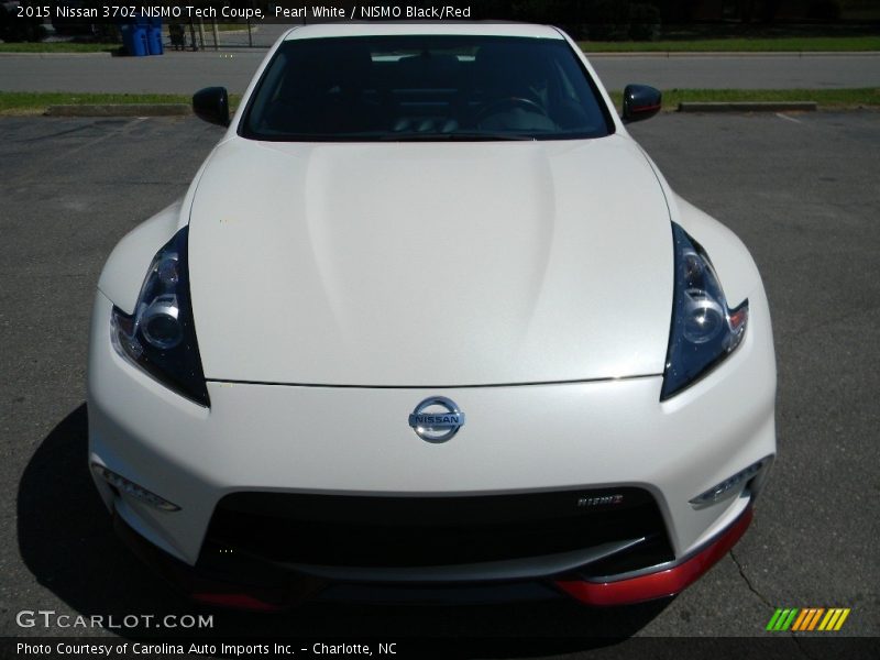 Pearl White / NISMO Black/Red 2015 Nissan 370Z NISMO Tech Coupe