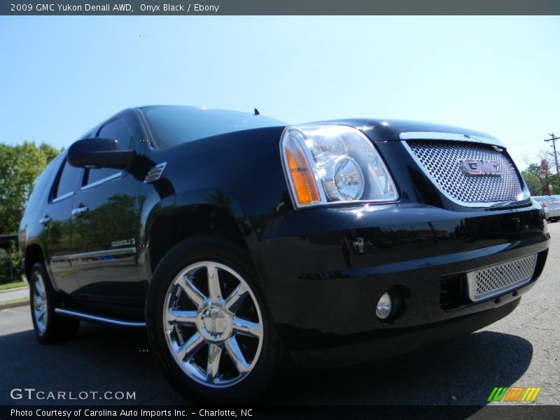Onyx Black / Ebony 2009 GMC Yukon Denali AWD