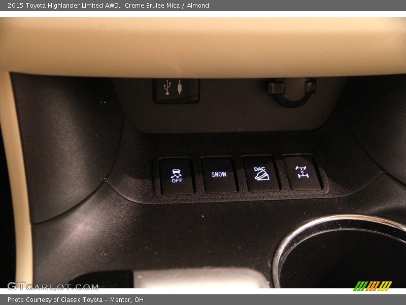 Creme Brulee Mica / Almond 2015 Toyota Highlander Limited AWD