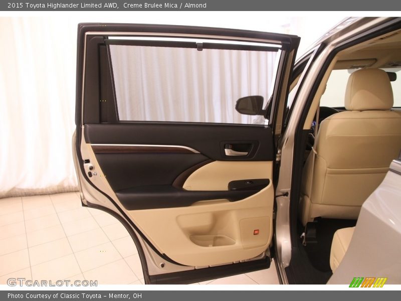 Creme Brulee Mica / Almond 2015 Toyota Highlander Limited AWD