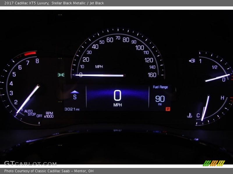  2017 XT5 Luxury Luxury Gauges