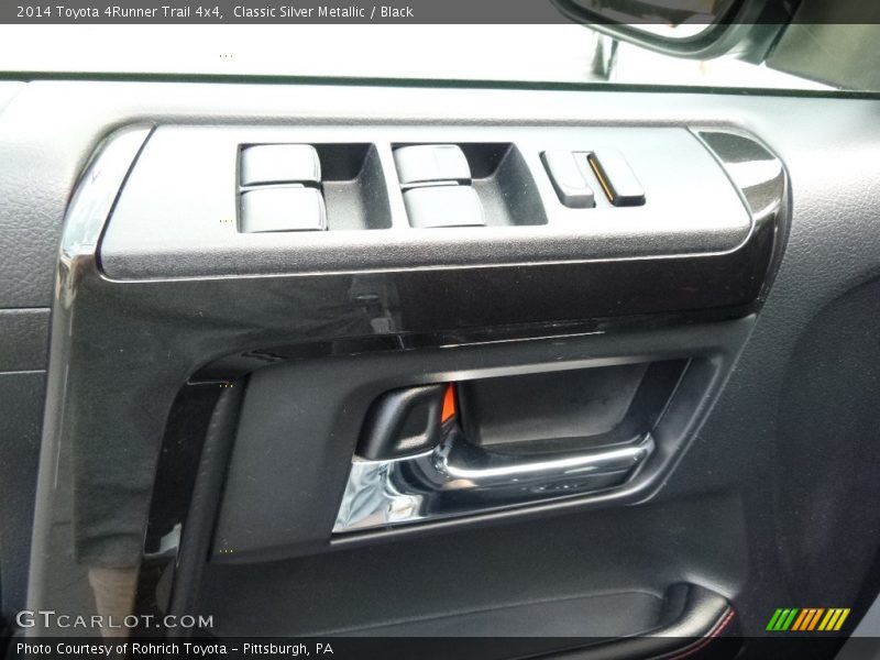 Classic Silver Metallic / Black 2014 Toyota 4Runner Trail 4x4