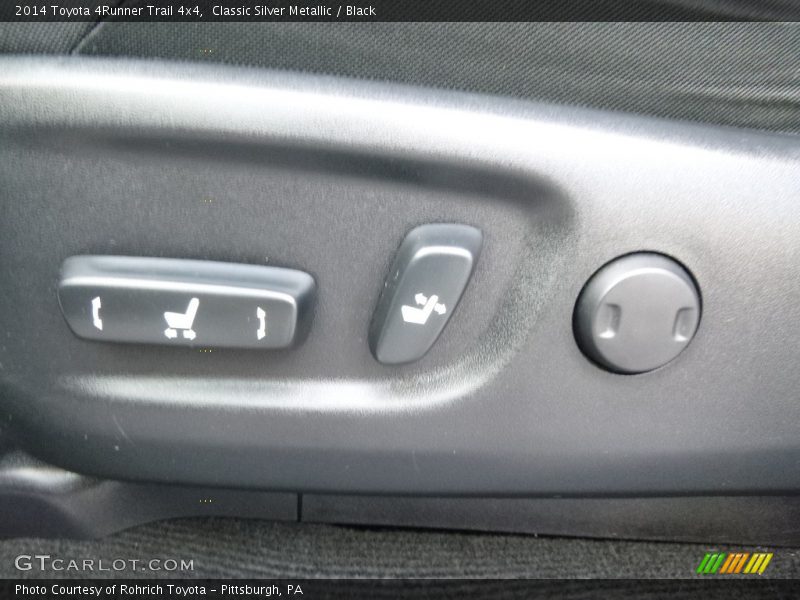 Classic Silver Metallic / Black 2014 Toyota 4Runner Trail 4x4