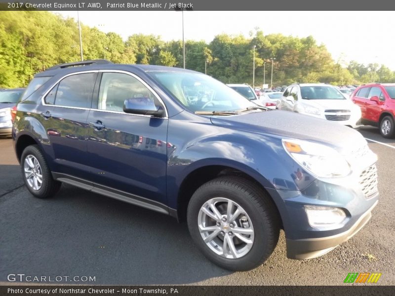 Patriot Blue Metallic / Jet Black 2017 Chevrolet Equinox LT AWD