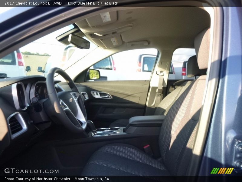 Patriot Blue Metallic / Jet Black 2017 Chevrolet Equinox LT AWD