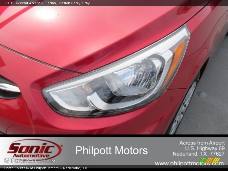 Boston Red / Gray 2016 Hyundai Accent SE Sedan