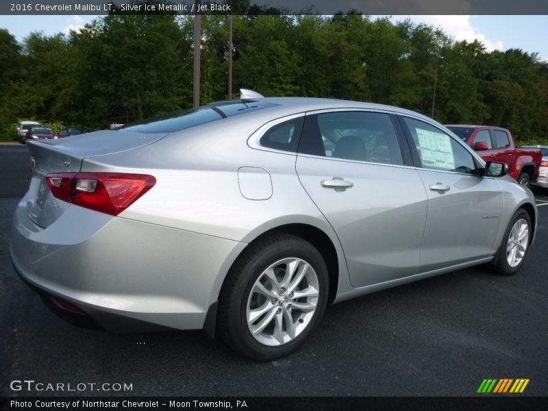 Silver Ice Metallic / Jet Black 2016 Chevrolet Malibu LT
