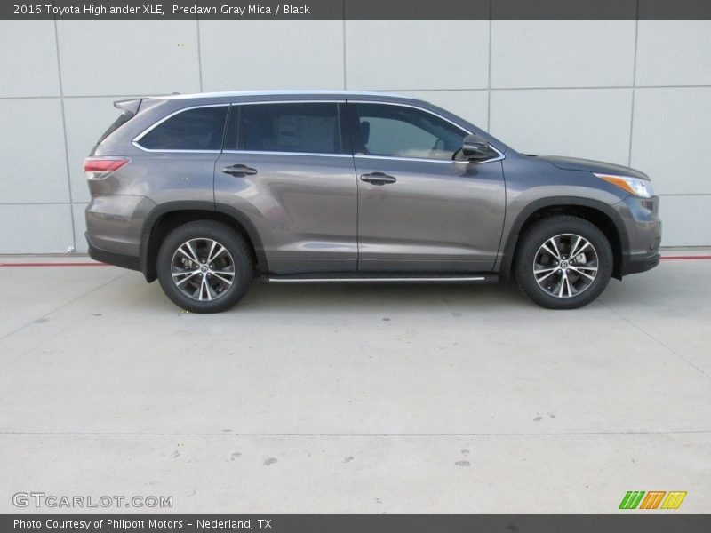 Predawn Gray Mica / Black 2016 Toyota Highlander XLE