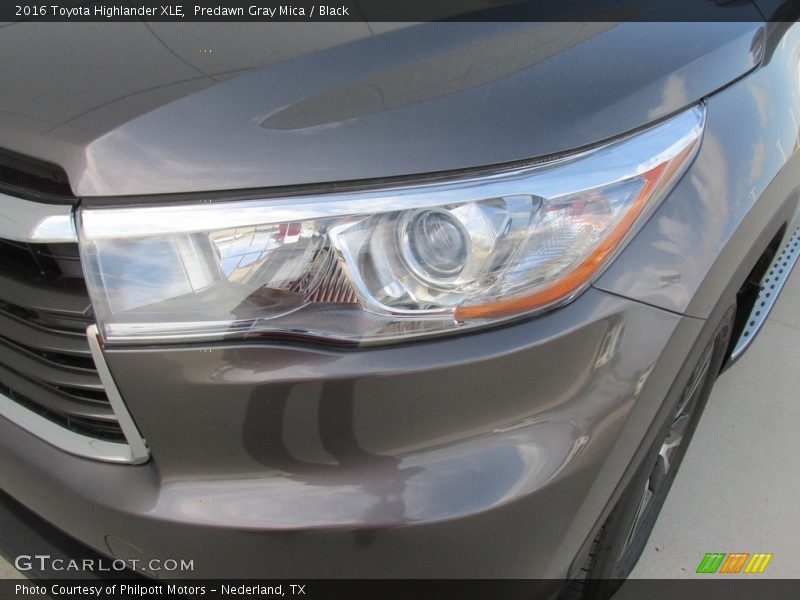 Predawn Gray Mica / Black 2016 Toyota Highlander XLE