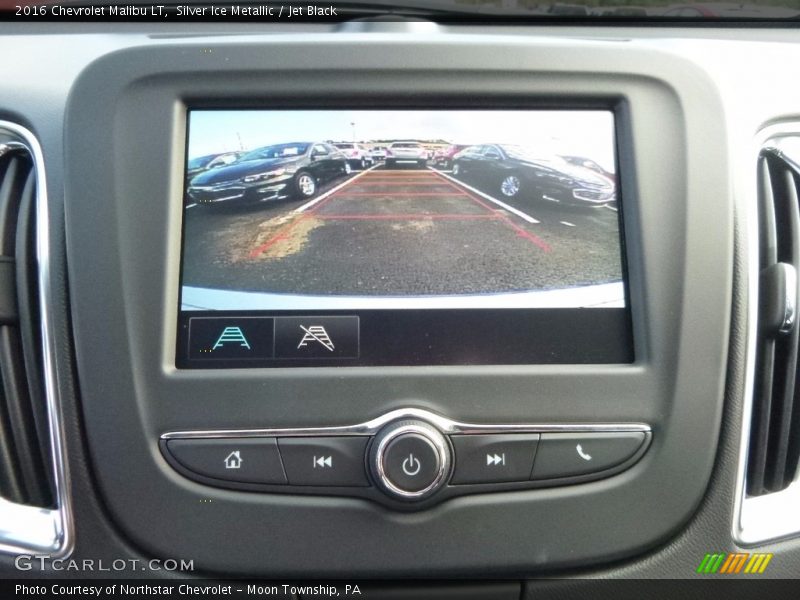 Silver Ice Metallic / Jet Black 2016 Chevrolet Malibu LT