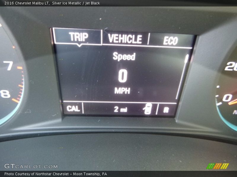 Silver Ice Metallic / Jet Black 2016 Chevrolet Malibu LT