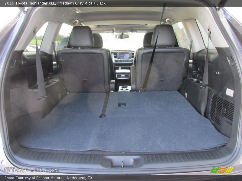 Predawn Gray Mica / Black 2016 Toyota Highlander XLE