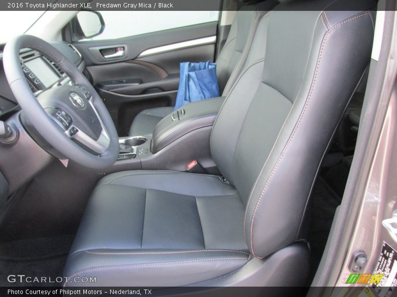 Predawn Gray Mica / Black 2016 Toyota Highlander XLE