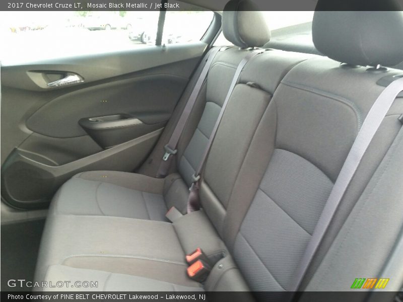 Mosaic Black Metallic / Jet Black 2017 Chevrolet Cruze LT