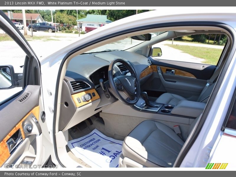 White Platinum Tri-Coat / Medium Light Stone 2013 Lincoln MKX FWD