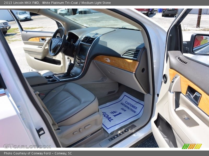 White Platinum Tri-Coat / Medium Light Stone 2013 Lincoln MKX FWD
