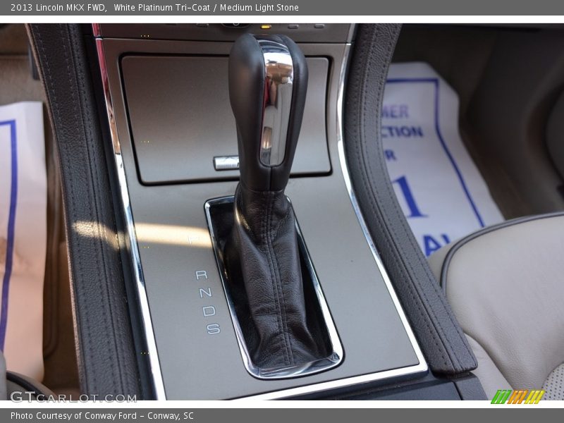 White Platinum Tri-Coat / Medium Light Stone 2013 Lincoln MKX FWD