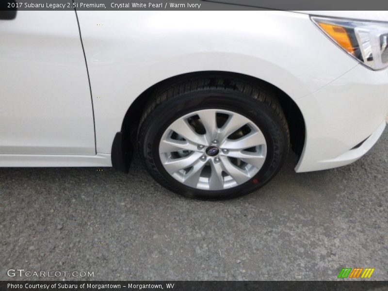 Crystal White Pearl / Warm Ivory 2017 Subaru Legacy 2.5i Premium