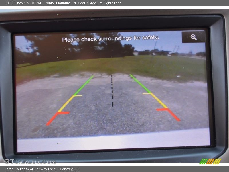 White Platinum Tri-Coat / Medium Light Stone 2013 Lincoln MKX FWD