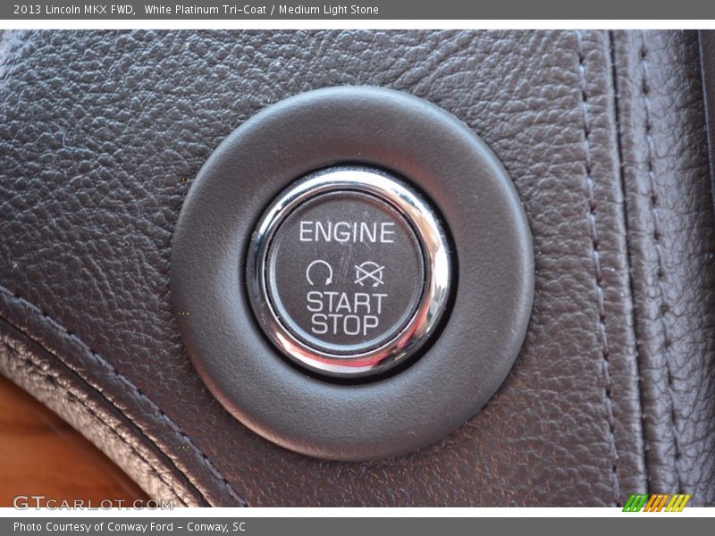 White Platinum Tri-Coat / Medium Light Stone 2013 Lincoln MKX FWD