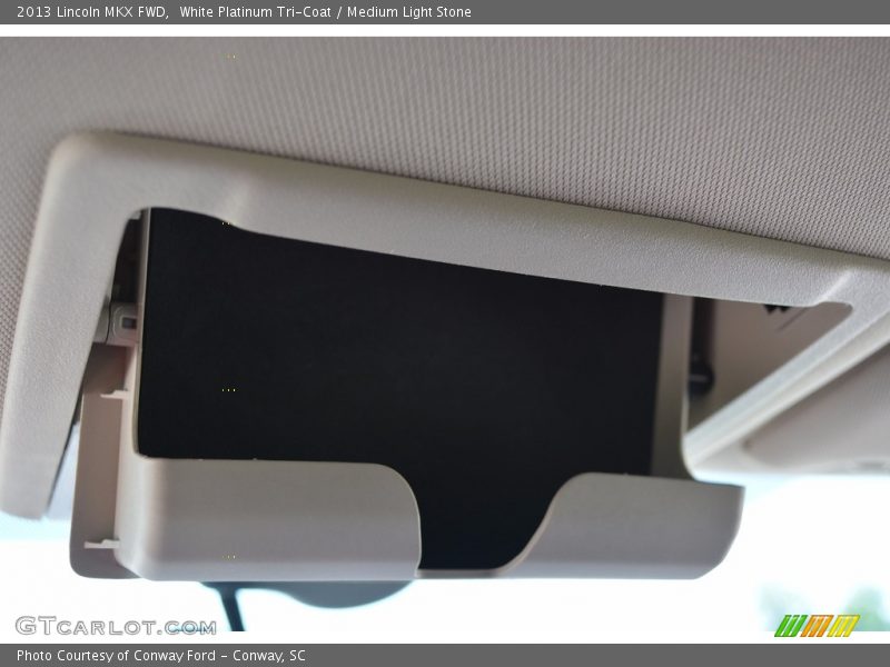 White Platinum Tri-Coat / Medium Light Stone 2013 Lincoln MKX FWD