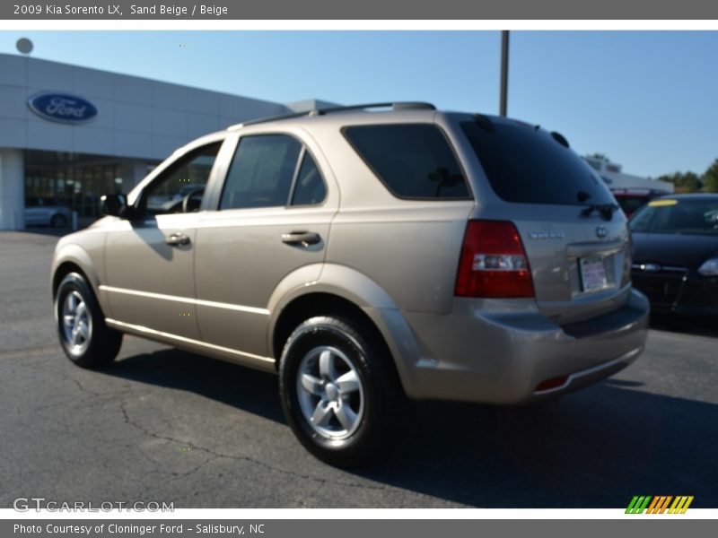 Sand Beige / Beige 2009 Kia Sorento LX