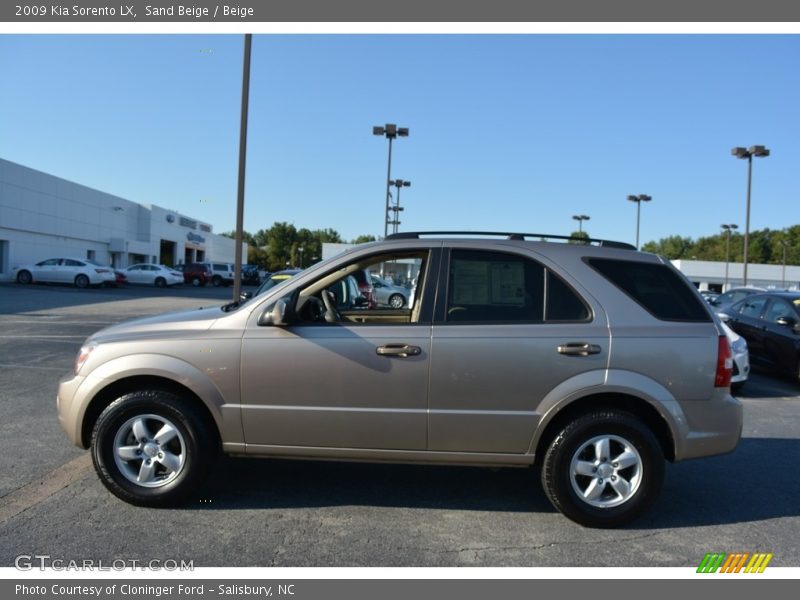 Sand Beige / Beige 2009 Kia Sorento LX