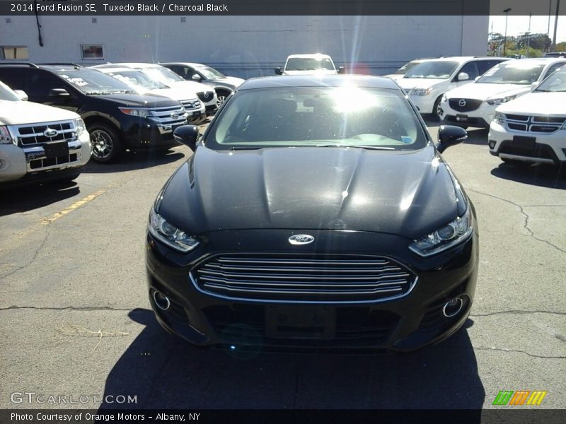 Tuxedo Black / Charcoal Black 2014 Ford Fusion SE